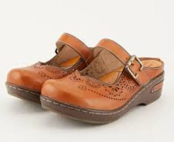 L’ARTISTE Slip On Mary Jane Clog Camel Size 41 10.5 11 NEVER WORN Leather Shoes Tan