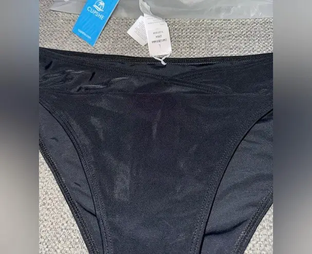 Cupshe NWT LG  Black Crossover Bikini Bottom