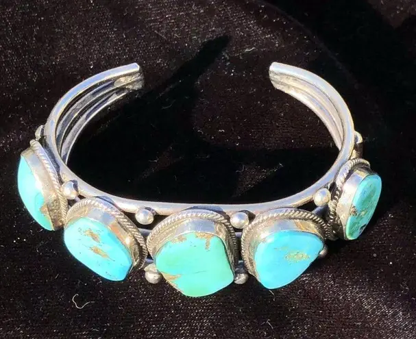 VINTAGE NAVAJO NATURAL TURQUOISE & STERLING SILVER CUFF BRACELET Blue