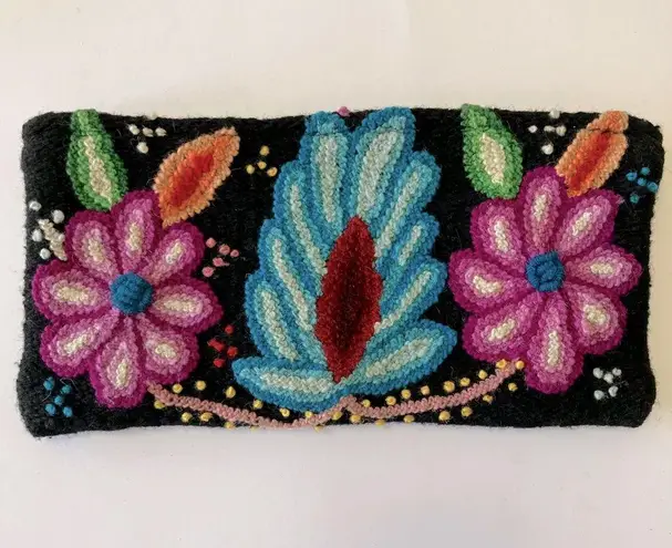 Handmade Peruvian Alpaca Wool Embroidered Bag