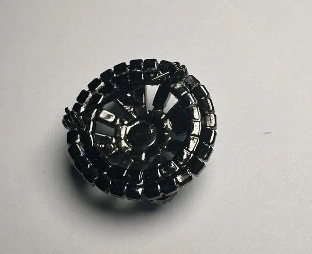 Prong Set Rhinestone Blue & Green Gunmetal Tone Round Brooch Pin