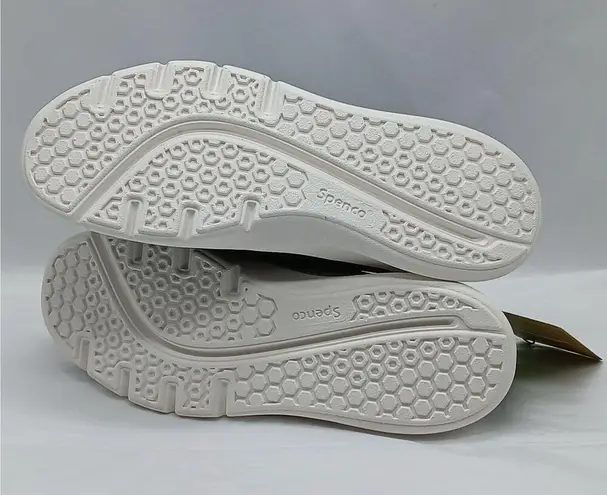 Spenco Karma Deluxe Sneaker Boot Womens 9.5B Black Pull On Stretch Comfort Shoes Size 9.5