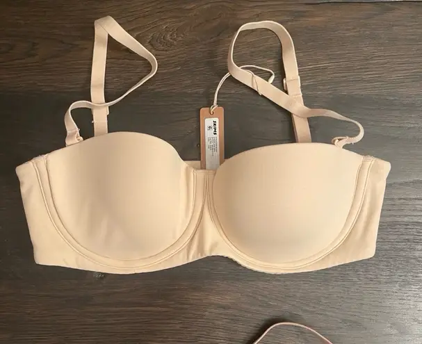 SKIMS NWT  Fits Everybody Strapless Bra SAND 32A