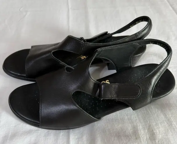 SAS 9.5S Suntimer Black Sandals Open Toe Tri Pad Comfort Shoes USA Heel Strap Size 9.5