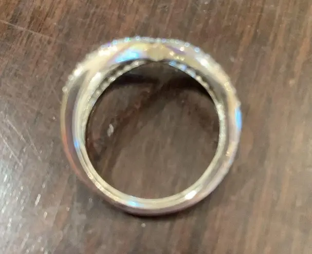 Elegant infinity ring with two overlapping bands 7 Silver