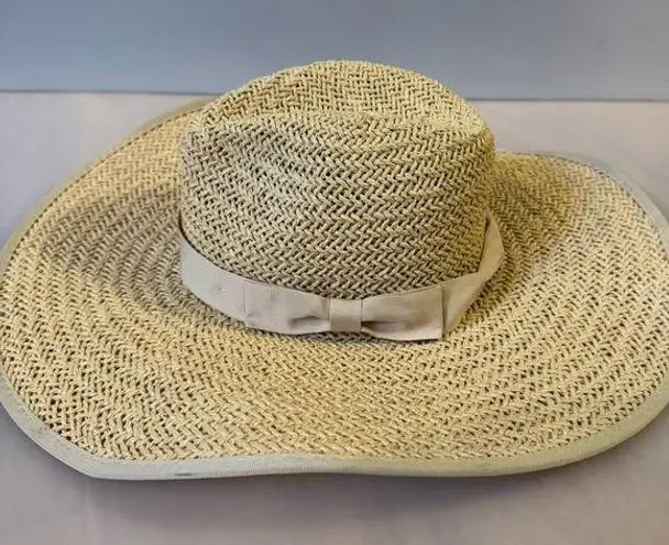 btb Los Angeles Cassie straw women's wide brim sun hat