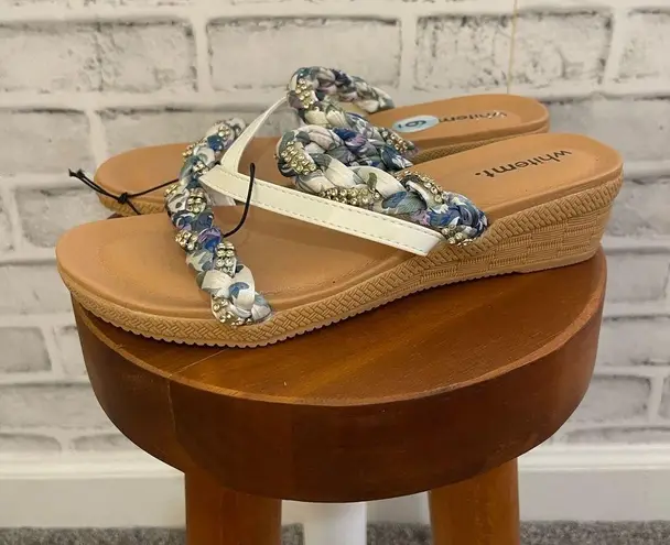 White Mountain NWOT Women’s Whitemt floral braid twist sandals with jewels Size 6