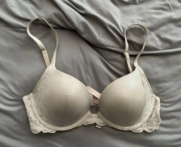 Victoria's Secret Victoria’s Secret Lace Push-up Bra