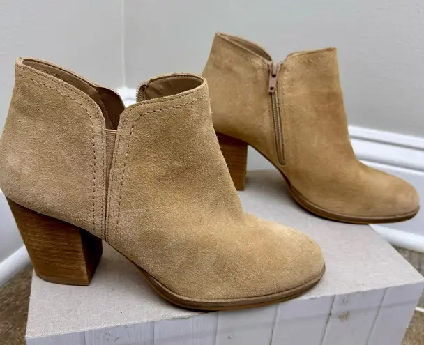 Alex Marie Alex Marie Gleneva Nubuck Chelsea Block Heel Booties Brown/Tan Zip Up Size 9