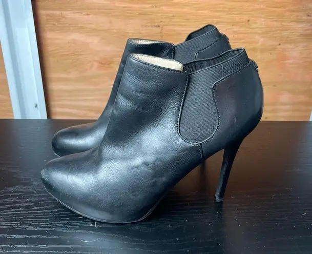 Guess  Women's Black Booties Ortena Gored High
Heel Size 7 1/2