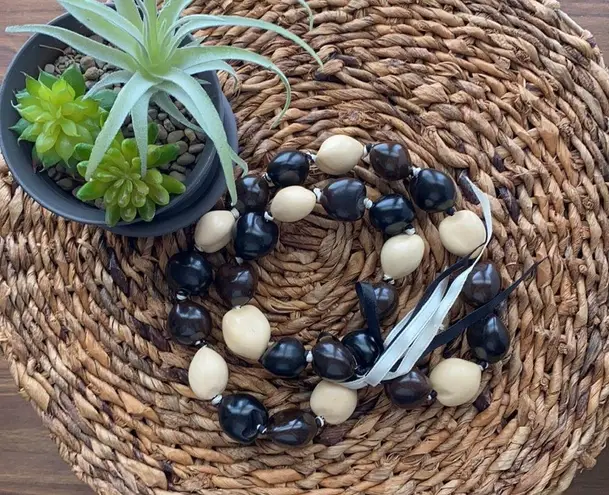 Handmade Original Hawaiian Lei Necklace Tri-Color Kukui Nuts black brown cream tan