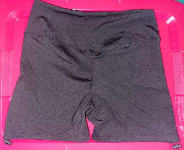 Halara High Waisted Adjustable Drawcord Bike Short