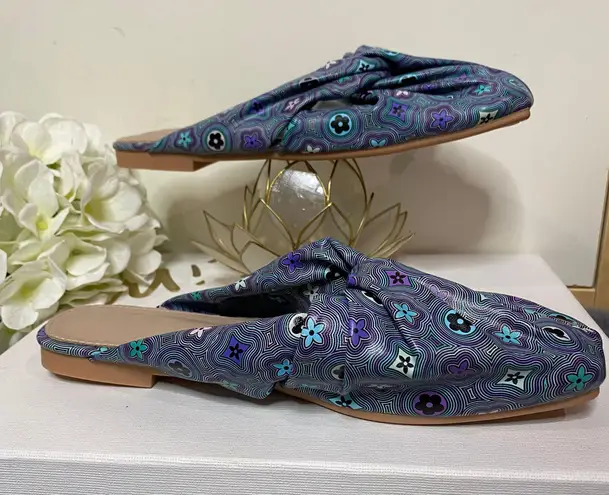 Boutique NEW Retro Mules