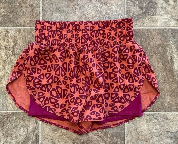 Vitality x Cosmopolitan Vista Shorts Wildberry Size Small Orange