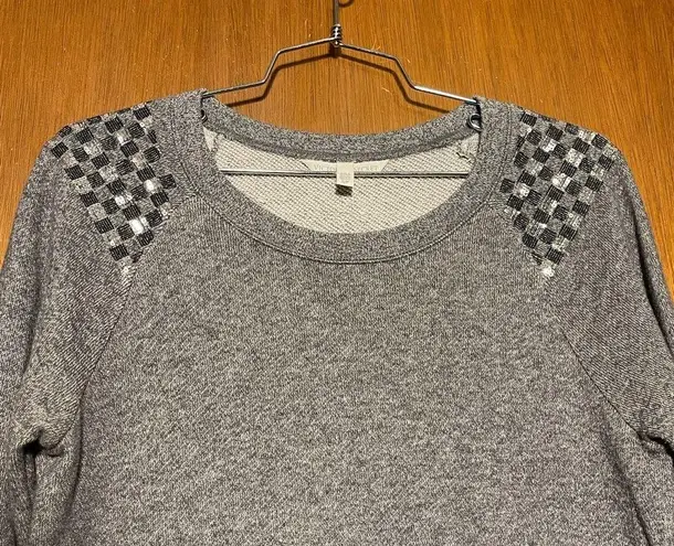 Victoria's Secret  Woman's Grey Crewneck Glam Sweater Size Small