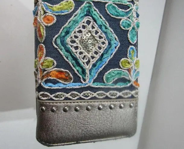 Montana West Embroidered Western Boho Cowgirl Southwestern Grey Trifold Wallet