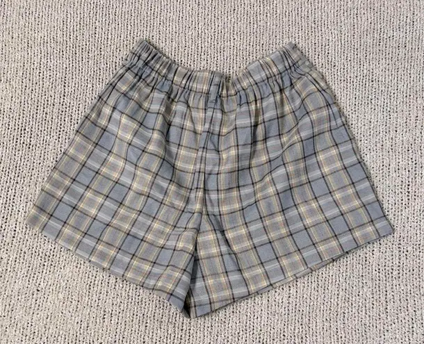 Full Tilt  Plaid Pleat Shorts