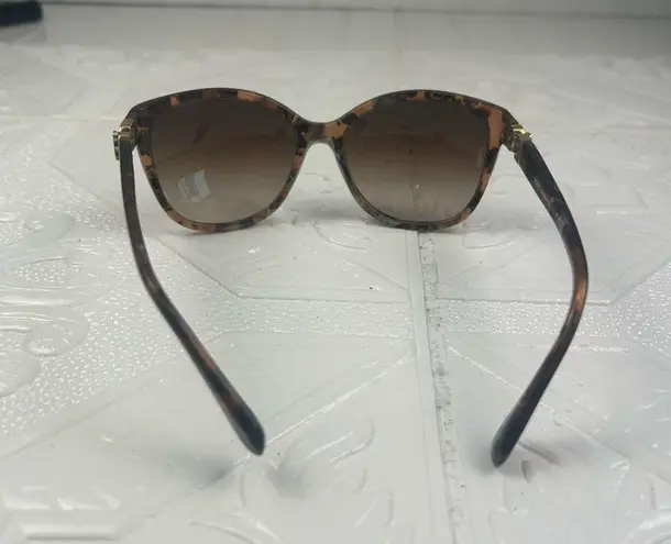 Dolce & Gabbana Womenโs Sunglasses Tortoise Shell Frame Brown Gradient Lenses