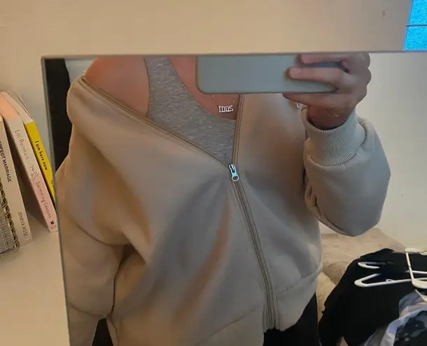 Amazon Fuzzy Fleece Pullover