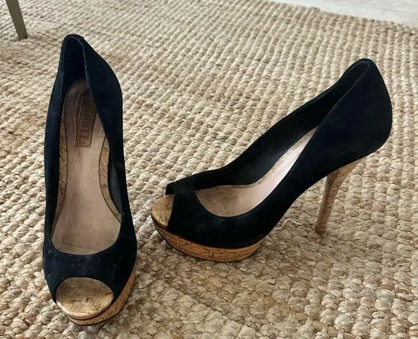 Schutz Black Suede platform Peep-Toe Heels with bamboo look soles and heels sz10