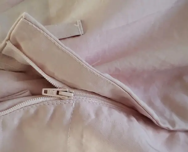 Vertigo Paris Vintage 90’s pink cargo crepe pants (on trend)💕