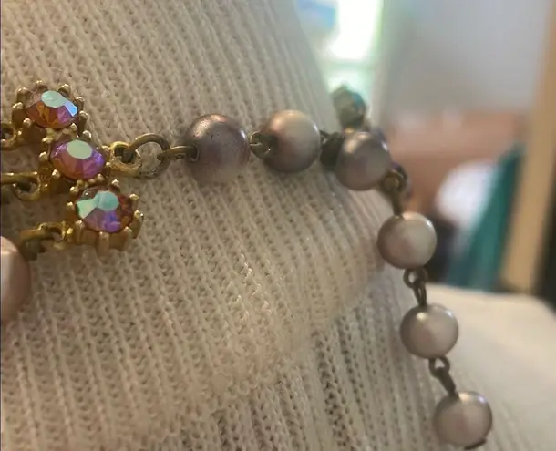 Elegant Pearl and Crystal Necklace /beads choker style vintage 60’s Silver