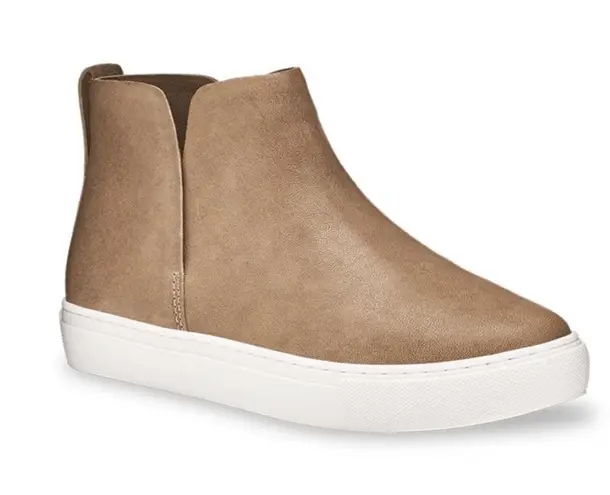 Birdies The Falcon High Top Sneaker in Cafe Au Lait Brown Leather Size 7.5