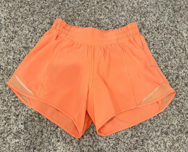 Lululemon Hotty Hot Low-Rise Lined Short 4”