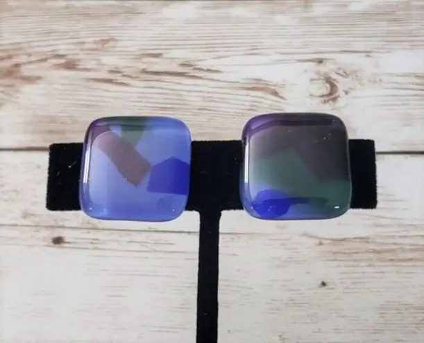 Vintage Clip On Earrings