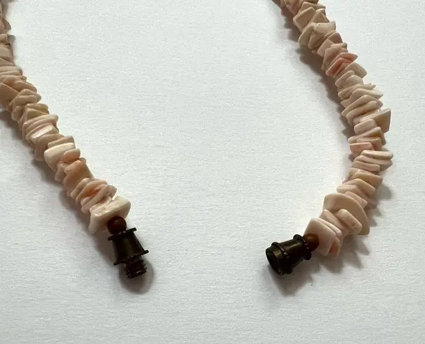 Puka Shell Necklace White Light Pink Surfer VSCO Hawaiian Seashell Beaded