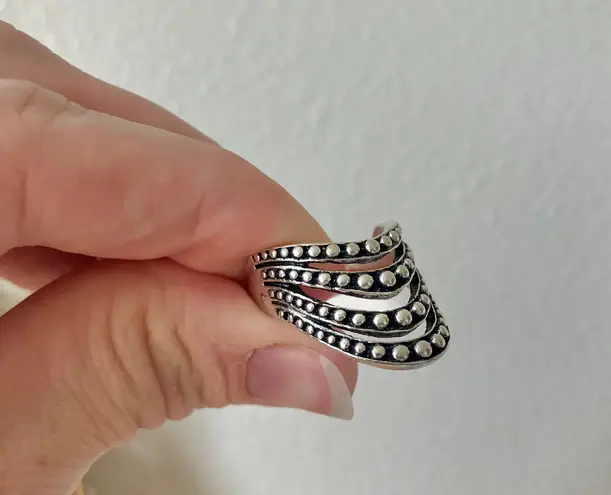 Vintage Knuckle Oxidized Ball Ring “Bronya” Four Shank Chevron Swoop Boho Goth Jewelry Silver