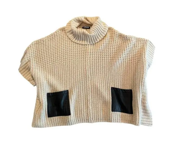 Fashion Union Boutique Women’s S/M Chunky Knit Sleeveless Turtleneck Poncho