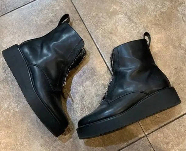 H&M H and M combat boots wedge bottom with zipper - Image 1