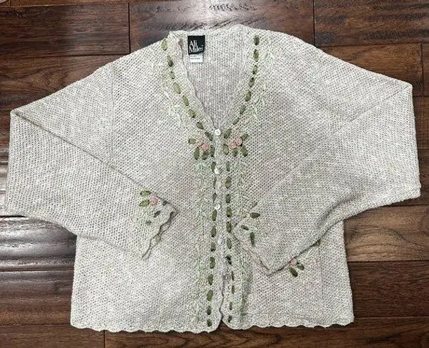 Vintage cardigan mother of pearl buttons rose ribbon embroidery size M f… White Size M