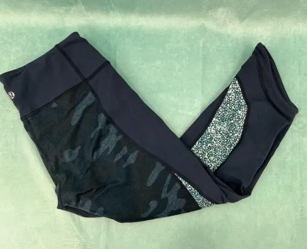 Lululemon  Athletica Capri Legging 6