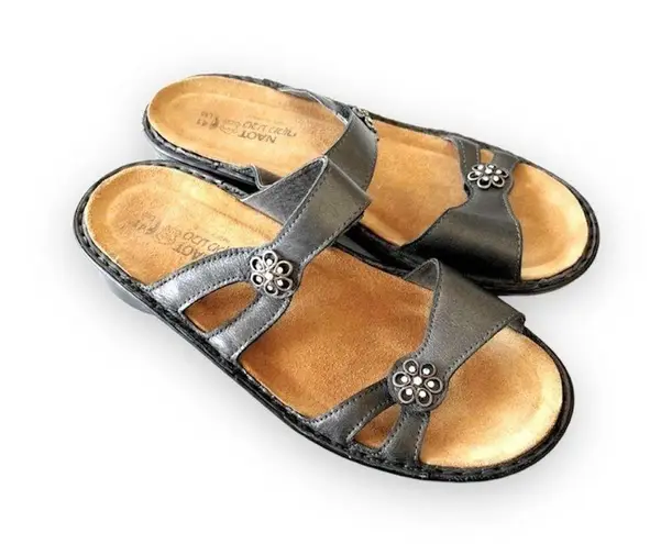 Naot Pewter Melody Double Strap Sandals Size 10