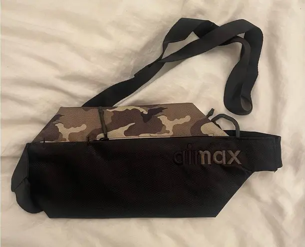 Nike NEW!  Air Max Fanny Pack Belt Bag Camo Peach Waist Hip Fanny Pack Pink Coral