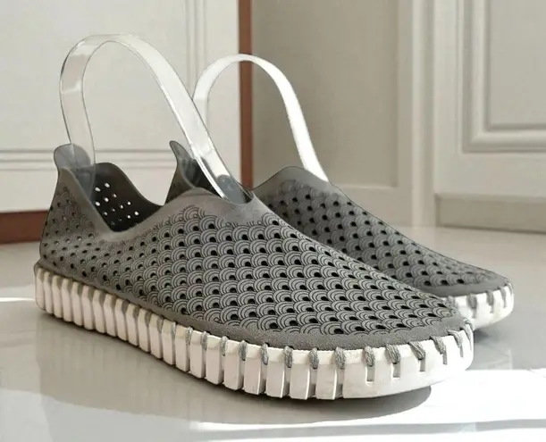 Ilse Jacobsen Hornbaek Tulip 139 Gray Flats Slip