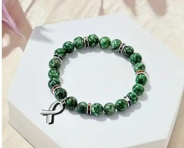 Inspirational Beaded Cancer Survivor Breast Unisex Gift bracelet Lapis Lazuli Green