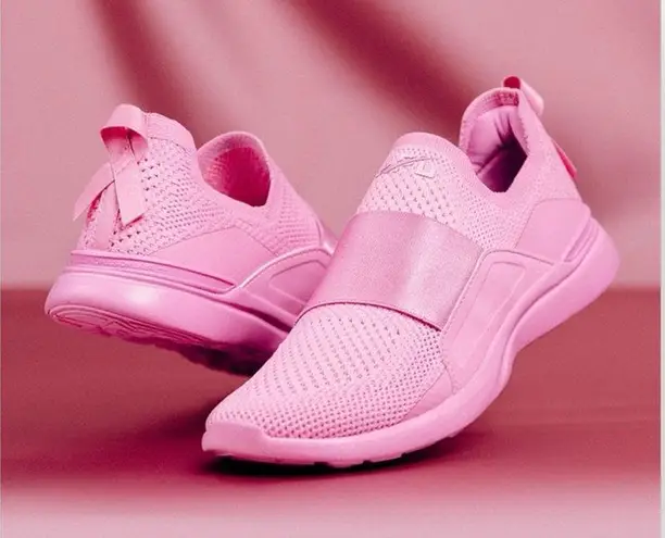 APL new  ✿ Bliss Knit Sneaker ✿ Ltd Ed Breast Cancer Awareness Power Pink ✿ 10 41