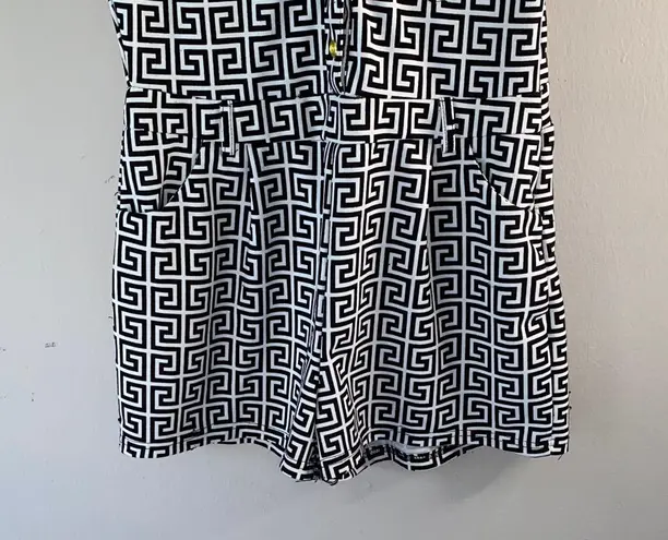 Elegant Black and White Geometric Jumpsuit Size L