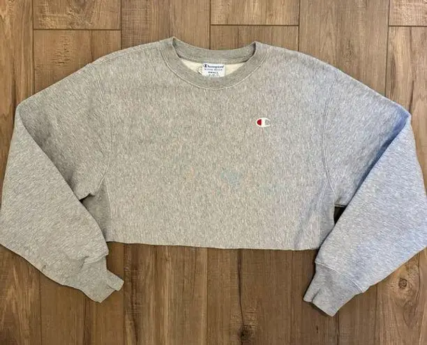 Champion reverse weave gray crewneck crop sweater