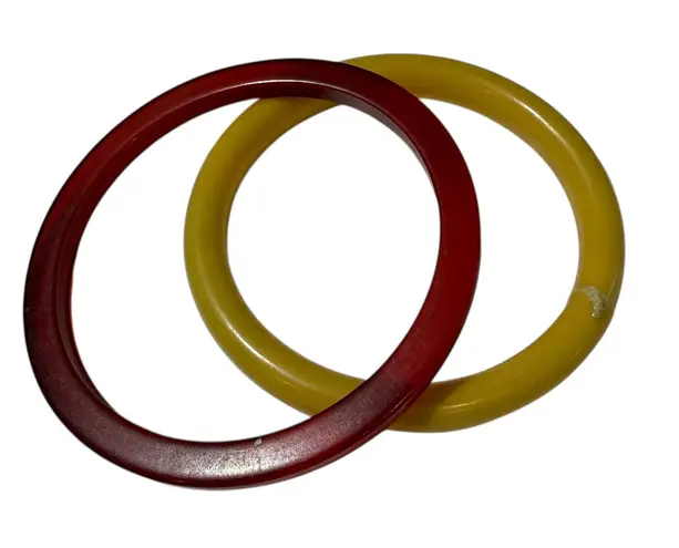Vintage Bakelite style Bangle Bracelets Red Yellow Set