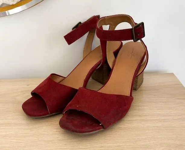 Universal Threads  | Red Faux Suede Block Strappy‎ Heel Shoe Open Toe