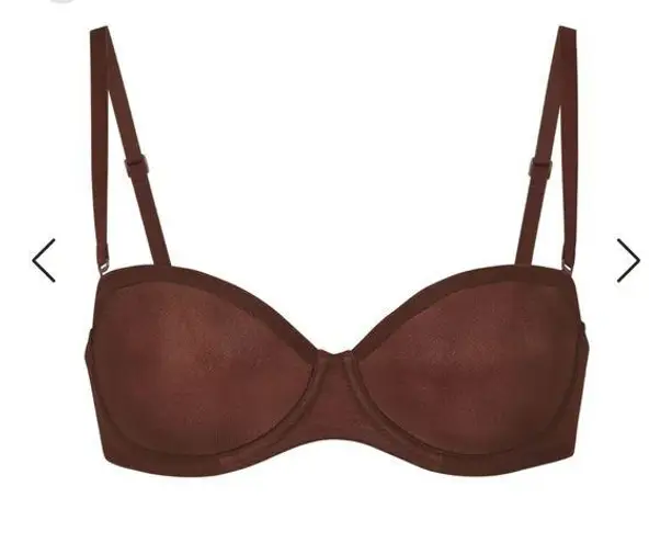 SKIMS Ultra fine mesh STRAPLESS BRA in Mahogany 44H NWT
