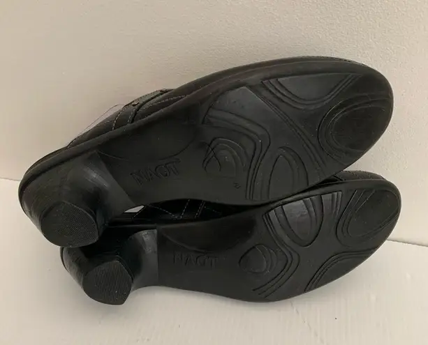 EUC NAOT Vision Black Leather Madras Mules Comfort Shoes Size EU 40 US 9