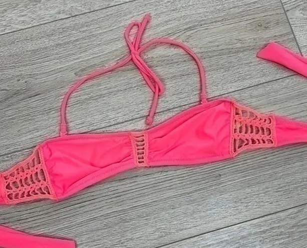 American Eagle  Neon Pink Bikini Top Size XS