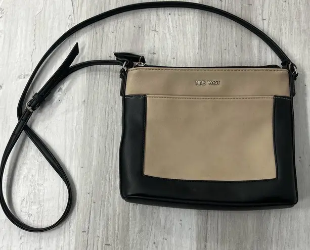 Nine West  Black Tan Color Block Multiple Pocket Cross Body Bag