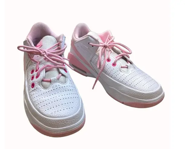 Nike Air Jordan Max Aura girls women’s basketball shoes sneakers 7y SKU 4742 White Size undefined