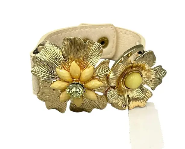 NEW YORK & COMPANY SET OF TWO BRACELETS – SNAP CUFFS Pink